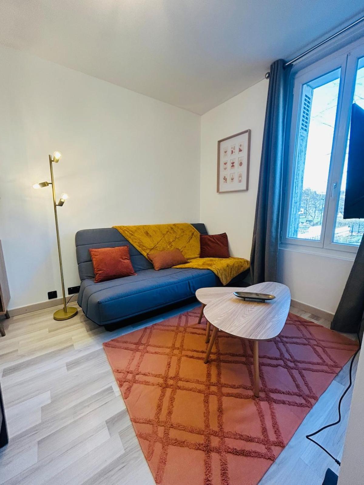 Appartement Charmant Proche Gare Tours Ngoại thất bức ảnh